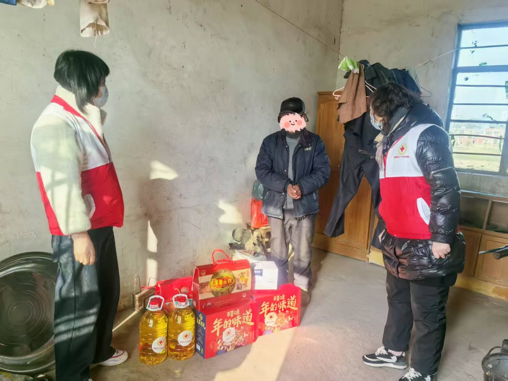 麻风病人慰问1.jpg