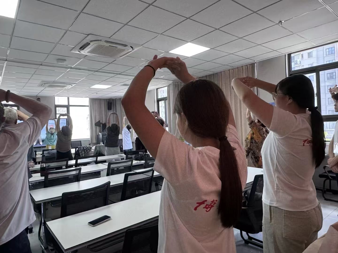 图2.jpg
