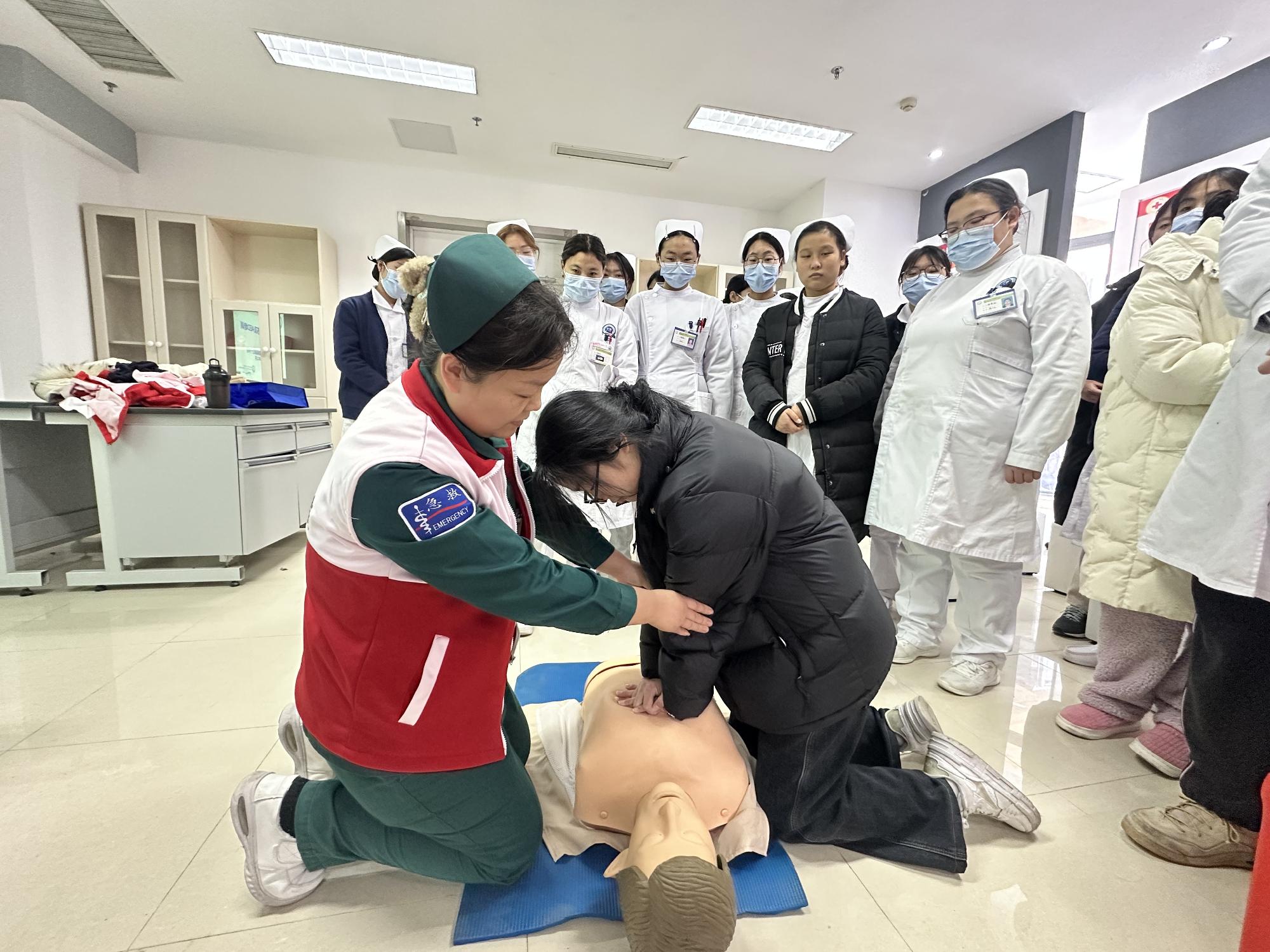 医院基地急救培训4.jpg
