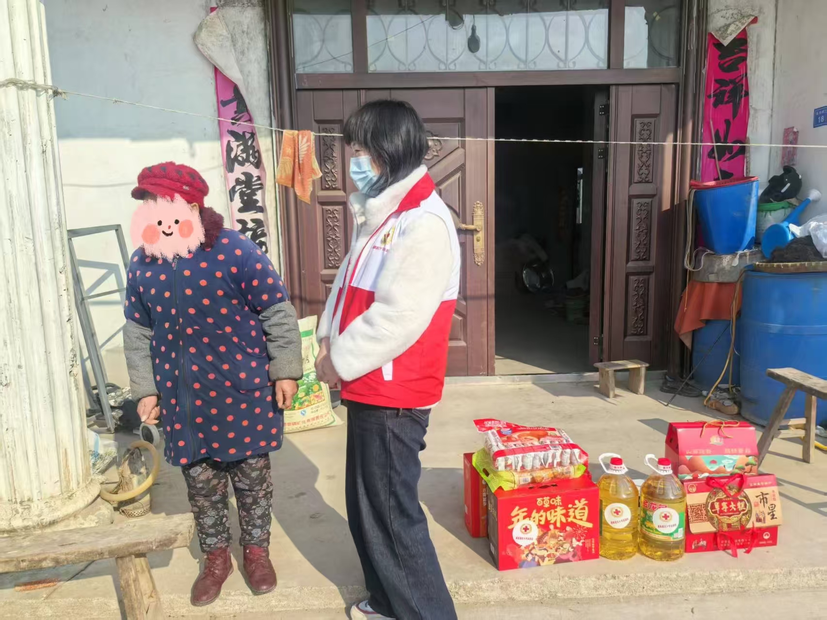 麻风病人慰问2.jpg