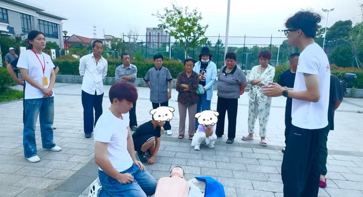 市17:“红韵润山海 博爱护朝夕” 博爱清风进新村,健康服务伴邻里 照片5.jpg