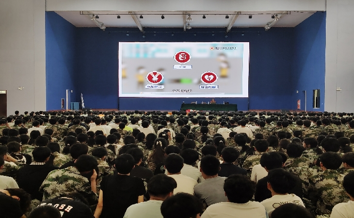 202608二中救护培训1_副本.jpg